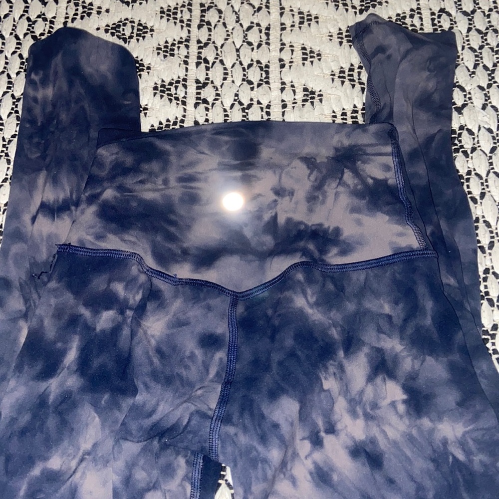 lululemon tie dye align leggings